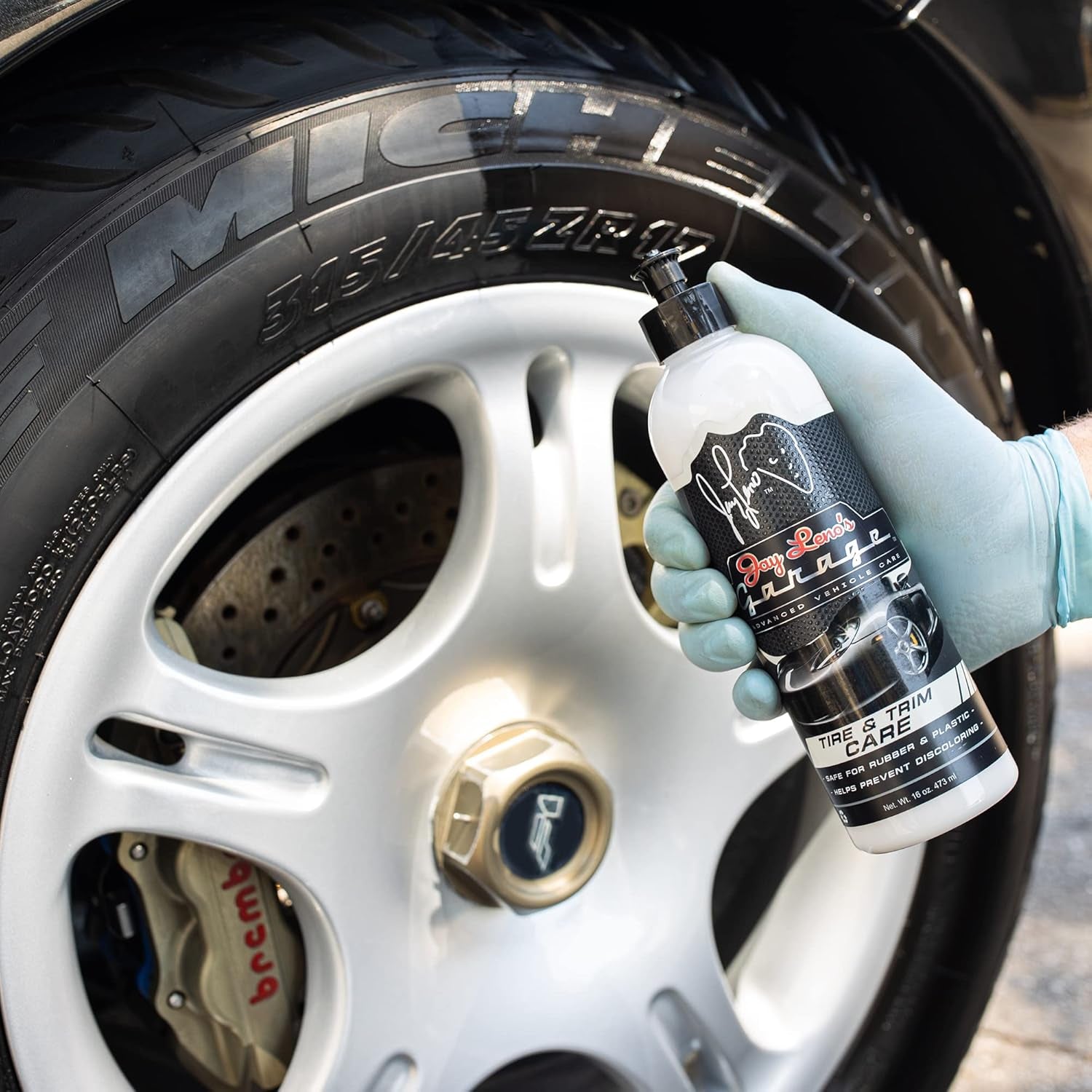 Car Detailing Kit with Bucket – Essential Car Cleaning Kit, Sprays, Liquids, Microfiber Towels, Applicators and Wash Mitt, All-In-One Car Detailing Kits for Interior & Exterior Care